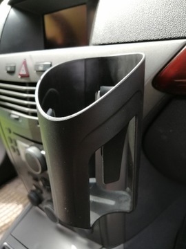 АВТОМОБИЛЬНЫЙ ПОДСТАКАННИК БУТЫЛКИ ДЛЯ НАПИТКОВ