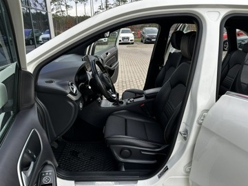 Mercedes Klasa B W246 Sports Tourer Facelifting 1.5 180 d BlueEFFICIENCY Edition 109KM 2016 Mercedes B 180 2kpl.kół! Półskóra Grzane, zdjęcie 8