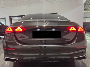 Mercedes Klasa E W214 Sedan 2.0 220d 197KM 2024 E Klasa 220 d 4-Matic AMG 2.0 (197KM) 2024, zdjęcie 2