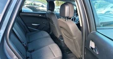 Opel Astra J Sports Tourer Facelifting 1.4 Turbo ECOTEC 120KM 2012 Opel Astra BENZYNA klimatyzacja super okazja POLECAMY 1.4 Benzyna, zdjęcie 31