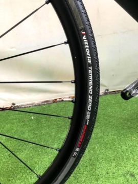 Дорожный велосипед Votec VRX CARBON SRAM RIVAL AXS 2X12S FRAME L 57CM