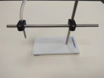 ДЕРЖАТЕЛЬ ДЛЯ НАПОЛНИТЕЛЯ ПЕРИСТАЛЬТИЧЕСКОГО НАСОСА