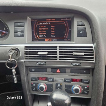 Audi A6 C6 Limousine 3.0 V6 TDI 225KM 2004 Audi A6 Avant Aluminiowe Felgi Czaujniki Parkowania Nawigacja 4x4 3.0, zdjęcie 31