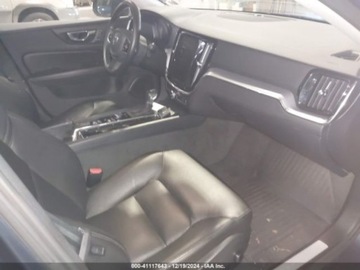 Volvo 2020 Volvo S60 2020 Volvo S60 T6 AWD Momentum 2.0 Benzyna 316KM, zdjęcie 11