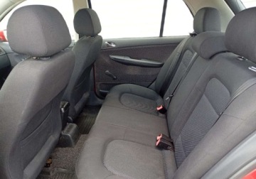 Skoda Fabia I 2005 Skoda Fabia Kupiony w Polsce - ubezpieczony - benzyna - 5 drzwi 1.2 Benzyna, zdjęcie 15