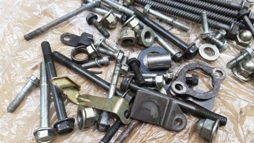 Honda Transalp 600 Pd06 разные болты крышки двигателя