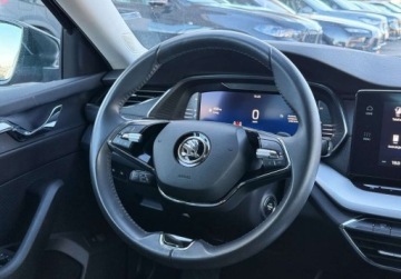 Skoda Octavia IV Kombi 2.0 TDI 150KM 2021 Skoda Octavia MatrixLED Kamera ACC Ambiente El. klapa Salon PL FVAT, zdjęcie 15