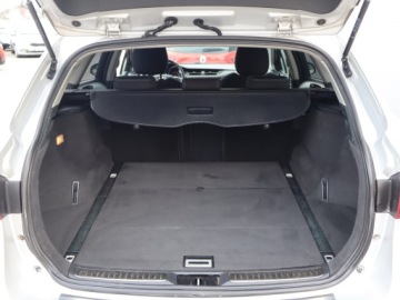 Toyota Avensis III Wagon Facelifting 2015 2.0 D-4D 143KM 2016 Toyota Avensis 2.0 D-4D, Salon Polska, Klima, zdjęcie 12