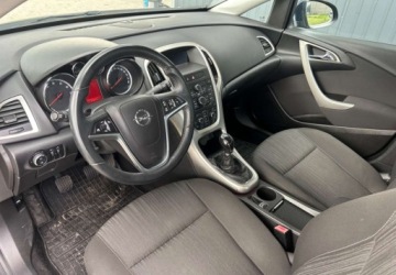 Opel Astra J Hatchback 5d 1.6 Turbo ECOTEC 180KM 2010 Opel Astra Opel Astra 1,6T 180KM, Parktronik Przod i Tyl, Oplacony, Zadbany, zdjęcie 9