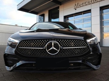 Mercedes Klasa A W177/V177 Hatchback Facelifting 2.0 220 190KM 2025 A Klasa 220 4-Matic AMG Line 2.0 (190KM) 2025, zdjęcie 1