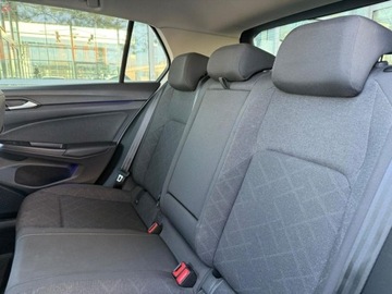 Volkswagen Golf VIII Variant 1.5 eTSI 150KM 2023 Volkswagen Golf 1.5eTSI 150KM Life DSGKameraKeyLessACCNiski PrzebiegASOFV23, zdjęcie 12