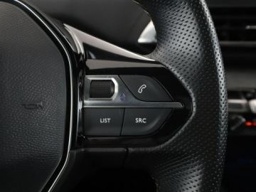 Peugeot 3008 II Crossover Facelifting  1.5 BlueHDi 130KM 2021 Peugeot 3008 GT Panorama Navi Kamera cofania, zdjęcie 32