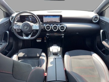 Mercedes Klasa A W177/V177 Hatchback Facelifting 1.3 180 136KM 2022 Mercedes-Benz A 180, zdjęcie 17