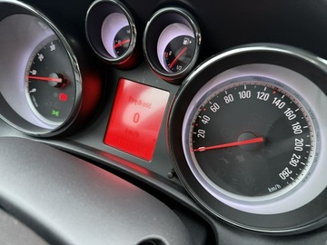 Opel Astra J Hatchback 5d 1.4 Turbo ECOTEC 140KM 2010 Opel Astra J 1.4T 2010r Cosmo Xenon Skóra, zdjęcie 21