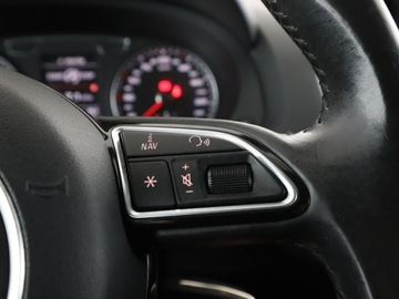 Audi Q3 I SUV Facelifting 1.4 TFSI cylinder on demand 150KM 2016 Audi Q3 1.4TFSI Automat S-LINE Sport Nawigacja, zdjęcie 28