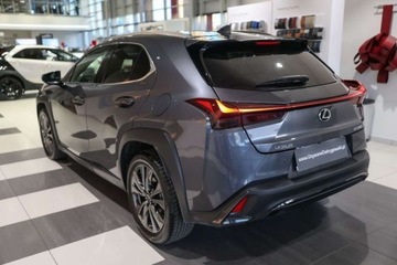 Lexus UX Crossover Facelifting 2.0 200 173KM 2022 Lexus UX 200 GPF F Sport Design 2WD Oferta Dealera Gwaranja 2.0 Benzyna, zdjęcie 3