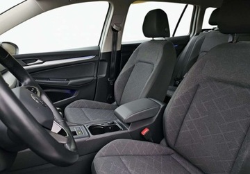 Volkswagen Golf VIII Variant 2.0 TDI 115KM 2023 Volkswagen Golf 2.0 TDI 115KM 1WL SalonPL Czujniki Grupa Adamowscy 2.0, zdjęcie 11