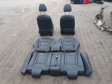 HYUNDAI I40 11-14R KOMBI SEDADLA KOŽENÝ POHOVKA