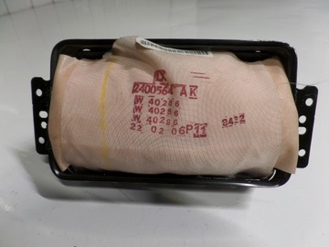 CHRYSLER 300C AIRBAG ULOŽENÍ SPOLUJEZDCE P04649118AH