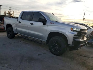 Chevrolet Silverado II 2021 Chevrolet Silverado 2021 CHEVROLET SILVERADO K1500 LT TRAIL BOSS 5.3 355KM, zdjęcie 3