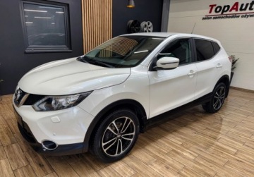 Nissan Qashqai II Crossover 1.6 DIG-T 163KM 2017 Nissan Qashqai 1.6 163KM gwarancja kamery ZAREJESTROWANY BEZWYPADKOWY, zdjęcie 3