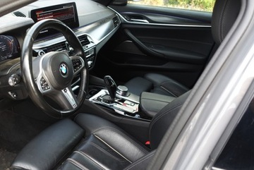 BMW Seria 5 G30-G31 Touring Facelifting 3.0 530d 286KM 2021 BMW Seria 5 Kamera, Tempomat, 1rej.2022r, LED, Live Cockpit, FV23 3.0 286KM, zdjęcie 12
