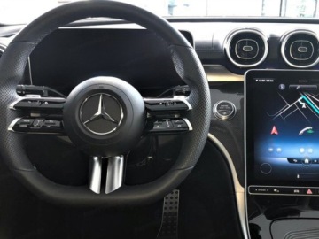 Mercedes Klasa C W520 2026 220 d 4M Pakiet AMG Premium + Pakiet Night + Kamera 360 +Digital Light, zdjęcie 4