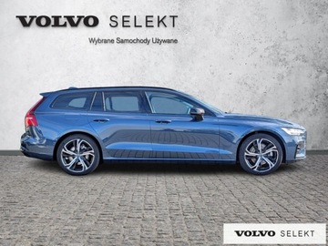 Volvo V60 II  Kombi Facelifting 2.0 B4 B 197KM 2025 Volvo V60 V60 B4B Ultra Dark 197KM, BLIS, ACC, Pan, zdjęcie 4
