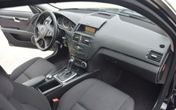 Mercedes Klasa C W204 Kombi T204 1.6 180 K BlueEFFICIENCY 156KM 2009 Mercedes-Benz Klasa C 1.6B Kompresor Automat PDC Tempomat 2 KPL KOL Sprowa, zdjęcie 35