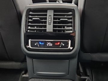 Volkswagen Arteon Fastback Facelifting 2.0 TDI 200KM 2023 Volkswagen Arteon Faktura23 ACC DCC Navi Kessy Podgrz.Fotele tylprzod Masa, zdjęcie 22