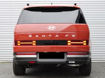 Hyundai Santa Fe V SUV 1.6 T-GDI HEV 215KM 2024 Santa Fe 1.6 T-GDI HEV Platinum 4WD aut 5os. 215KM 2024, zdjęcie 3