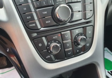 Opel Astra J Hatchback 5d 1.4 Turbo ECOTEC 120KM 2012 Opel Astra GTC Bi-Xenon Serwis GetHelp 1.4 Benzyna 120KM, zdjęcie 11