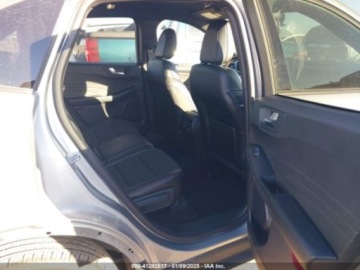 Ford Escape III 2023 Ford Escape 2023r., 4x4, 1.5L 1.5 Benzyna 180KM, zdjęcie 9