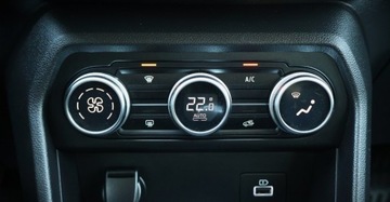 Dacia Jogger 1.0 TCe 110KM 2022 Dacia Jogger (nr. 221) 1.0 110KM Kamera Tempomat Klima Gwarancja Benzyna, zdjęcie 24