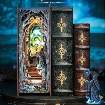 Miniaturowy domek Book Nook Wrota magii CuteBee Czarodziej Magia