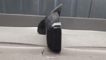 ZRCÁTKO LEVÉ NISSAN TERRANO MANUÁLNÍ ČERNÉ 1990R