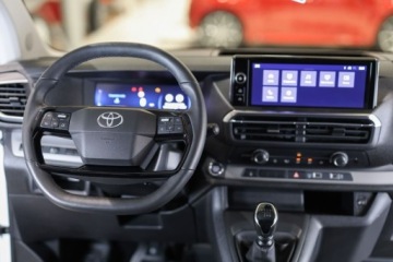 Toyota 2024 Toyota Proace Verso Verso 2.0 D4-D Long Business 2.0 Diesel 144KM, zdjęcie 5