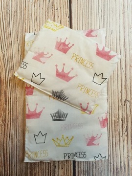 ПОСЛАНИЕ ДЛЯ КУКОЛЬНОЙ КОЛЯСКИ, ПОДУШКА С ОДЕГАЮЩИМ ОДЕЖДОМ