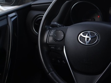 Toyota Auris II Hatchback 5d Facelifting 1.8 Hybrid 136KM 2015 Toyota Auris Hybrid, Salon Polska, Serwis ASO, zdjęcie 20