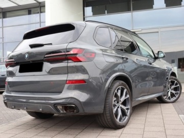 BMW X5 G05 SUV Facelifting 3.0 40d 352KM 2025 BMW X5 xDrive40d Sport Suv 3.0 (352KM) 2025, zdjęcie 3