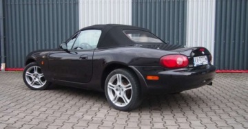 Mazda MX-5 II 1.6 16V 110KM 2004 Mazda MX-5 Memories LimitedEdition DrewnianeWykonczeniaJasna Skora1Wlascic, zdjęcie 1