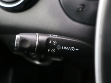 Mercedes GLA I Off-Roader Facelifting 1.6 200 156KM 2018 Mercedes GLA GLA 200, Salon Polska, Serwis ASO, zdjęcie 18