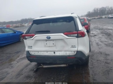 Toyota RAV4 V 2021 Toyota RAV4 2021 TOYOTA RAV4 HYBRID XLE 2.5 Hybryda 176KM, zdjęcie 15