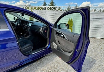 Infiniti Q30 1.6T 122KM 2016 Infiniti Q30 Infiniti Q30 1.6t Premium Tech 1.6 Benzyna 122KM, zdjęcie 33