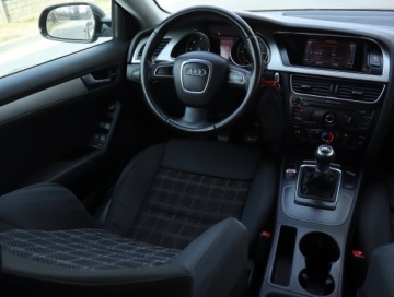 Audi A5 8T Coupe 2.0 TDI 170KM 2009 Audi A5 2.0 TDI, 167 KM, Klima, Klimatronic, zdjęcie 6