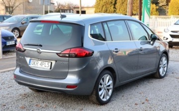 Opel Zafira C Tourer Facelifting 1.4 Turbo 140KM 2018 Opel Zafira Grzane FoteleKierownica, Tempomat, Multifunkcja, Alu, Czujniki, zdjęcie 4