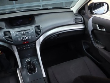Honda Accord VIII Kombi 2.0 VTEC 156KM 2009 Honda Accord 2.0 i-VTEC, Salon Polska, Klima, zdjęcie 7