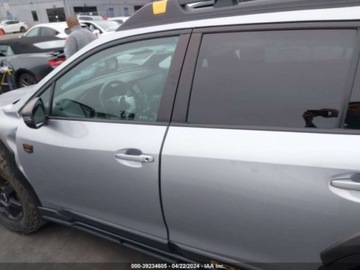 Subaru 2023 Subaru Outback 2023r, Wilderness, 2.4L, 4x4 2.4 Benzyna 260KM, zdjęcie 6