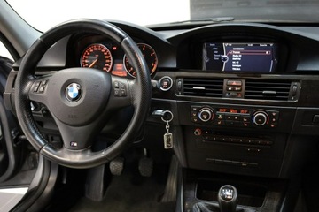 BMW Seria 3 E90-91-92-93 Touring E91 2.0 318d 143KM 2011 BMW 318 Podgrzewane fotele*Jasne skóry*Klima, zdjęcie 16