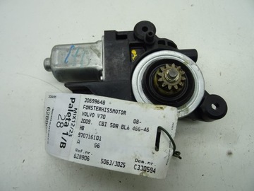 MOTOREK OKNO PRAVÝ ZADNÍ VOLVO V70 970716101